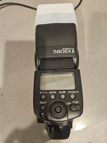 Kit fotocamera reflex digitale